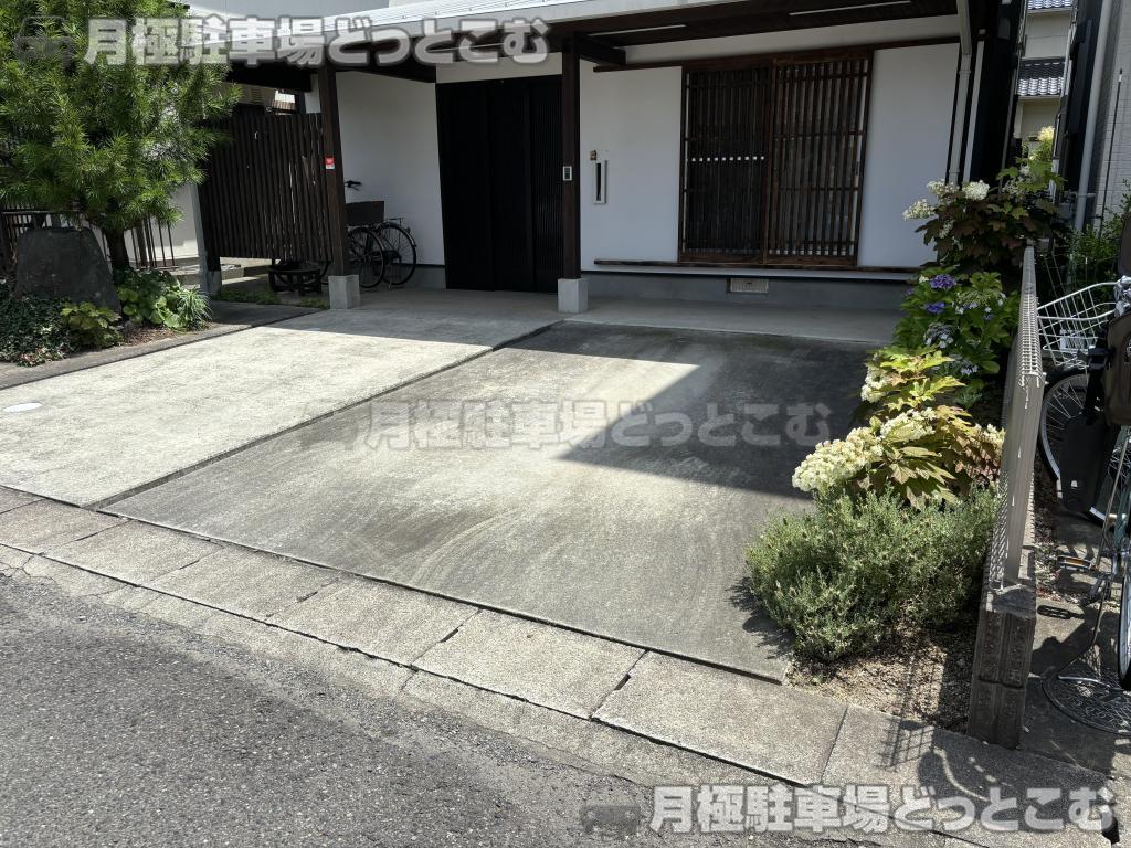 春日井市天神町19番2の月極駐車場3