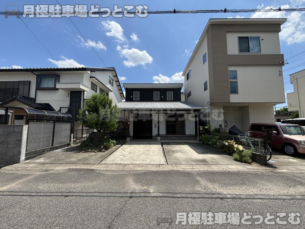 春日井市天神町19番2の月極駐車場4