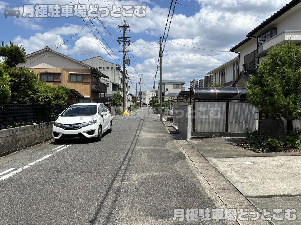 春日井市天神町19番2の月極駐車場7