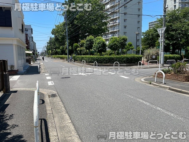 松戸市新松戸3丁目303-7の月極駐車場7