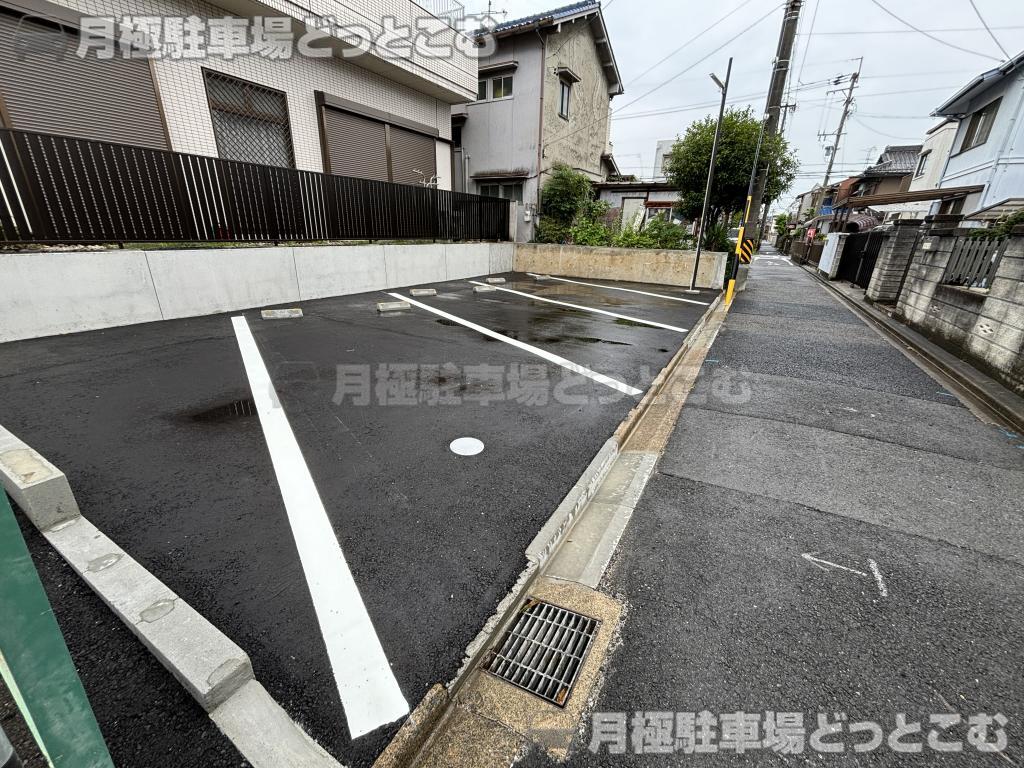 名古屋市北区生駒町2丁目52番の月極駐車場2