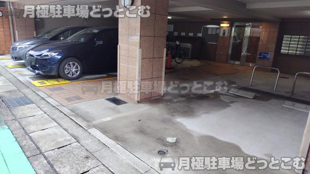 名古屋市千種区春里町4丁目19の月極駐車場2