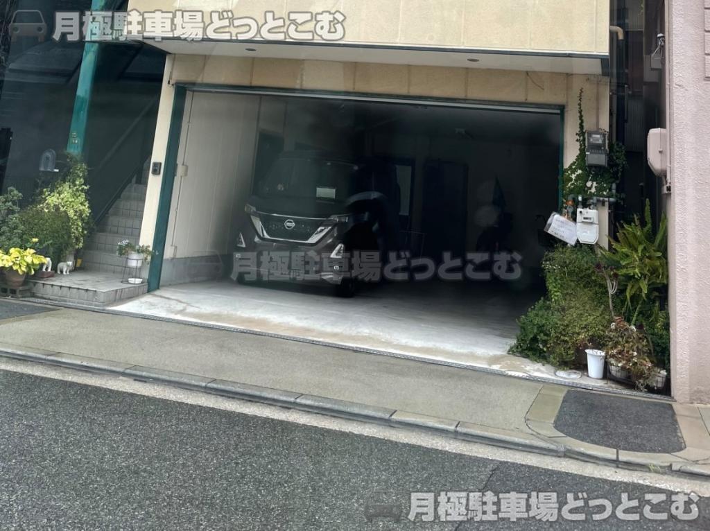 大阪市北区大淀中3丁目1-8の月極駐車場7