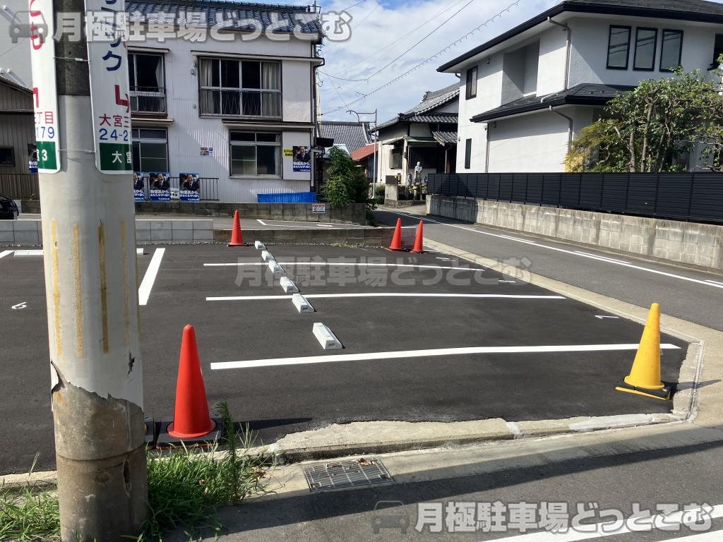 一宮市大宮3丁目3-16の月極駐車場4