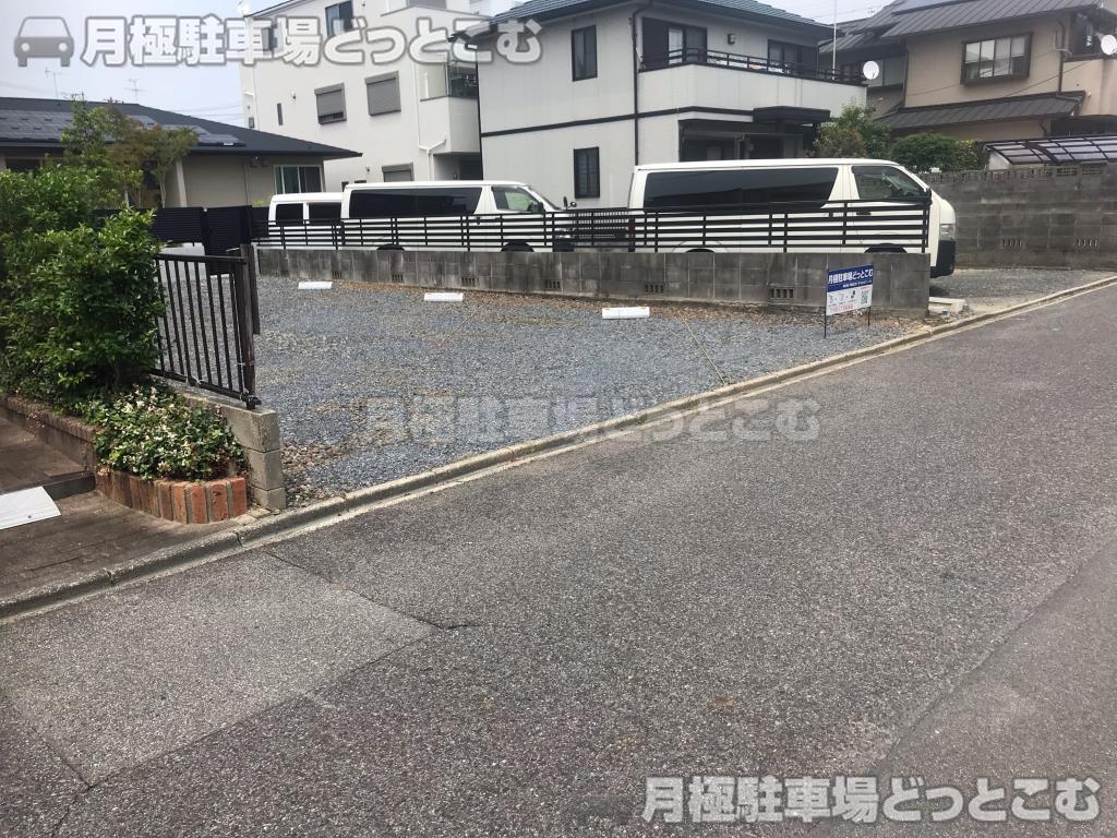 名古屋市千種区下方町4丁目15-1の月極駐車場5