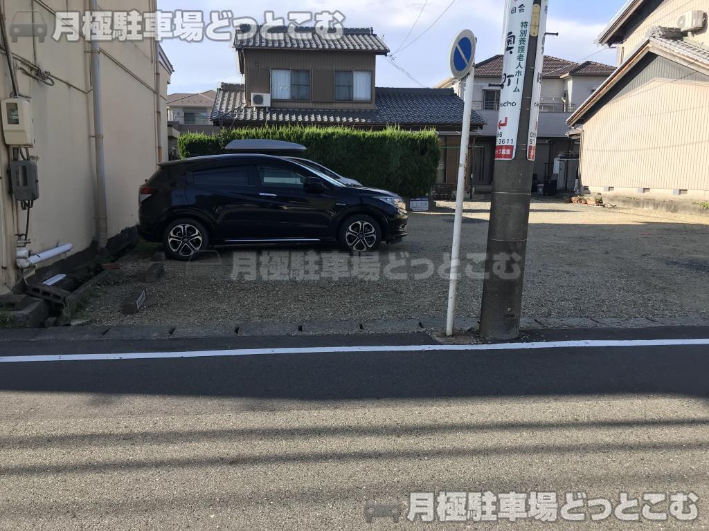 一宮市奥町大切前19-1の月極駐車場3