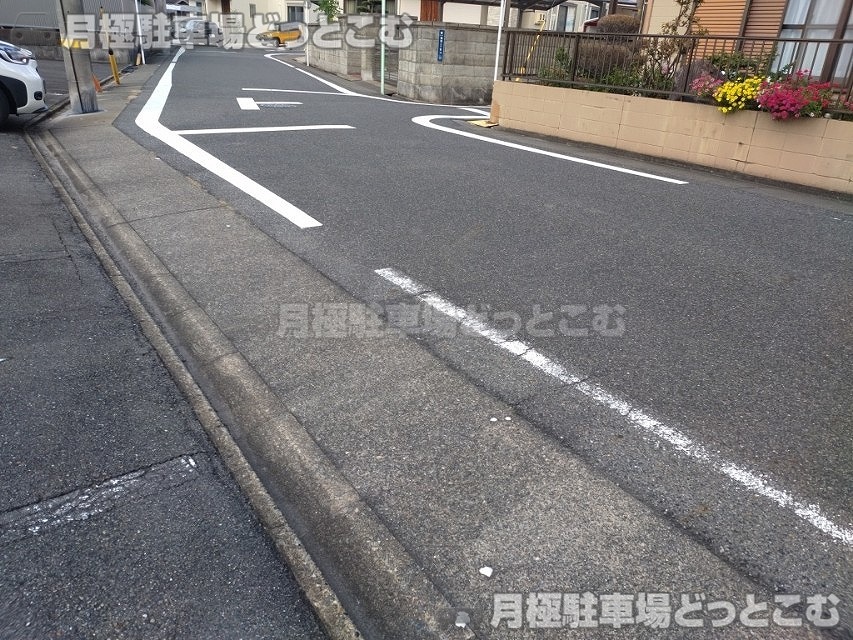 名古屋市南区豊田2丁目1320の月極駐車場6
