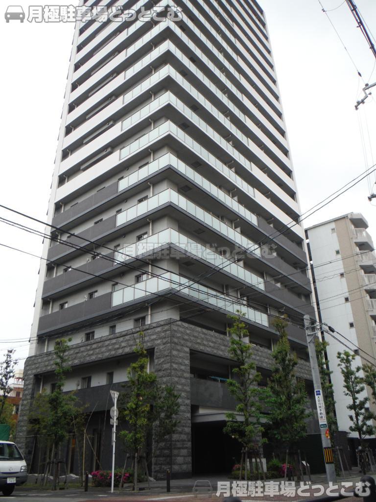 大阪市中央区玉造2-1-11の月極駐車場3