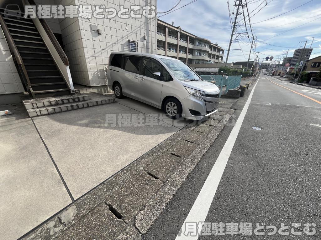 さいたま市中央区大戸1丁目161-2の月極駐車場5