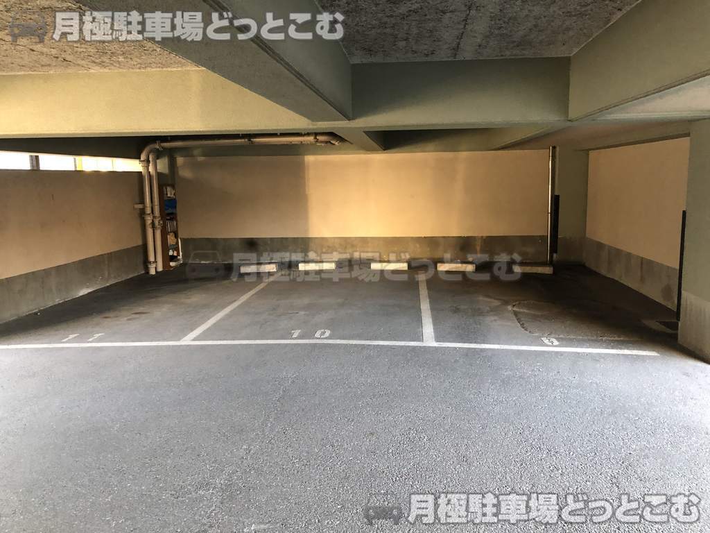 大阪市平野区平野市町2丁目6-21の月極駐車場1