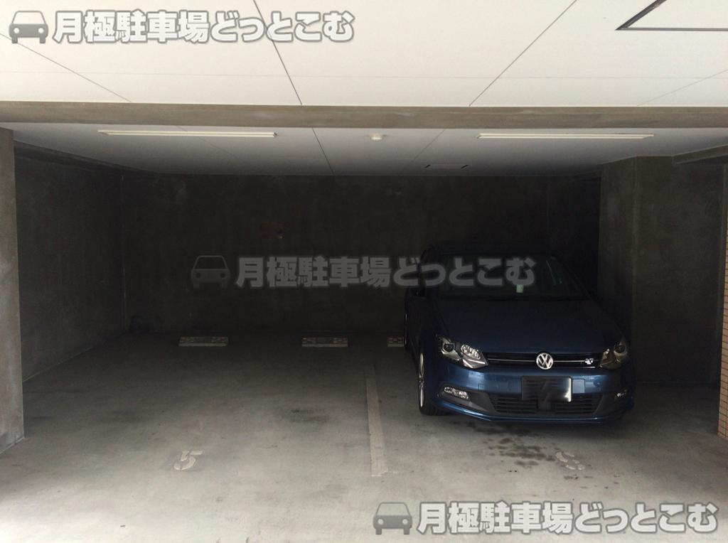 東大阪市足代3-2-27の月極駐車場2