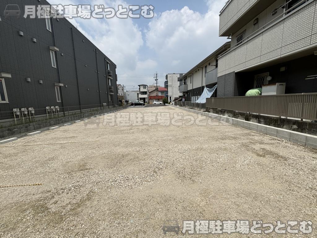 名古屋市西区児玉2丁目805の月極駐車場3