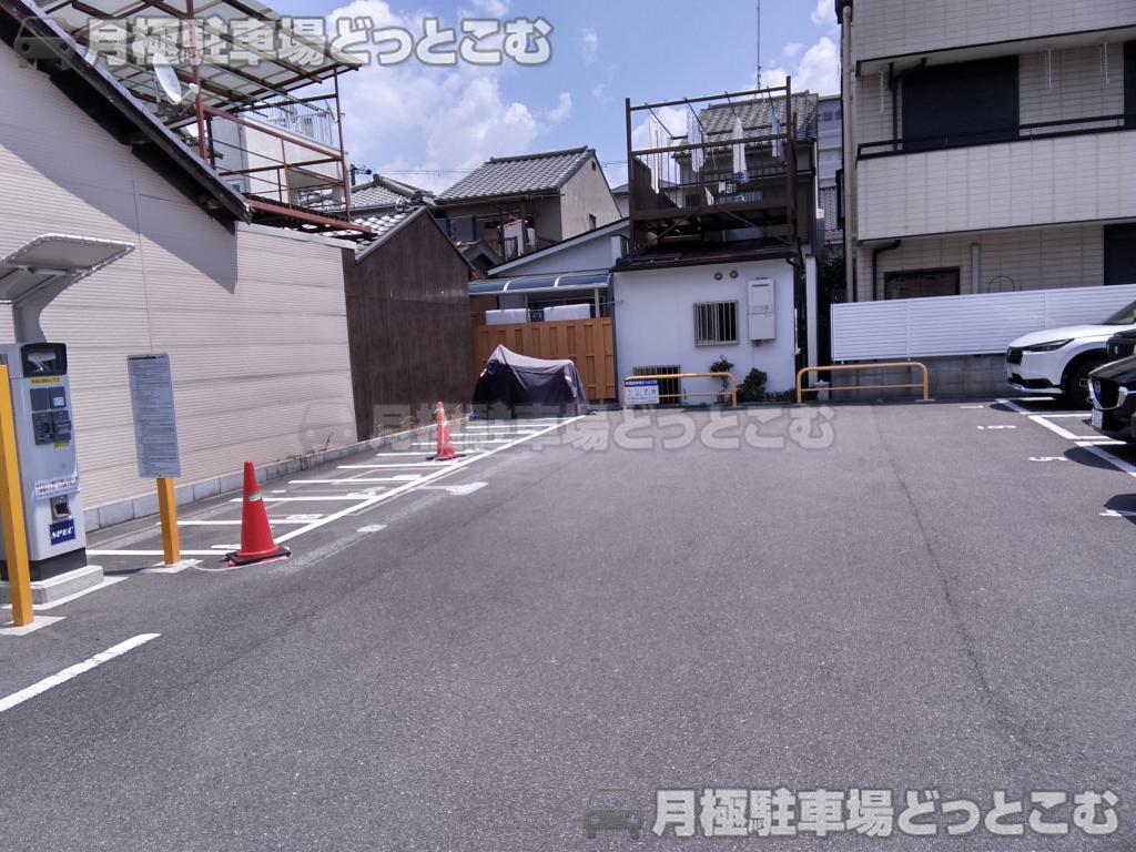 守口市金下町1丁目6の月極駐車場4