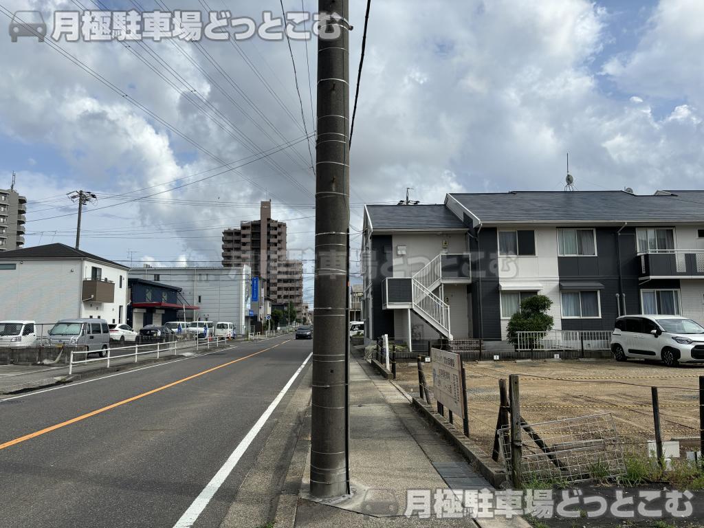 名古屋市守山区大森4丁目2021番の月極駐車場5