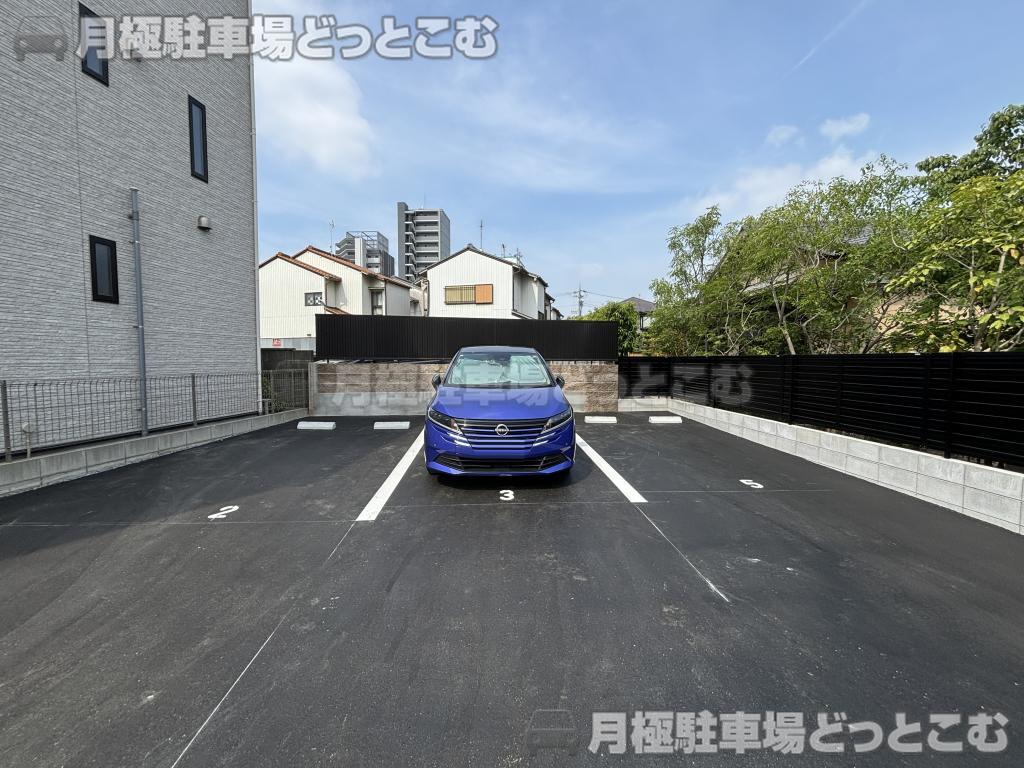 名古屋市中川区西日置2丁目1904番3の月極駐車場9