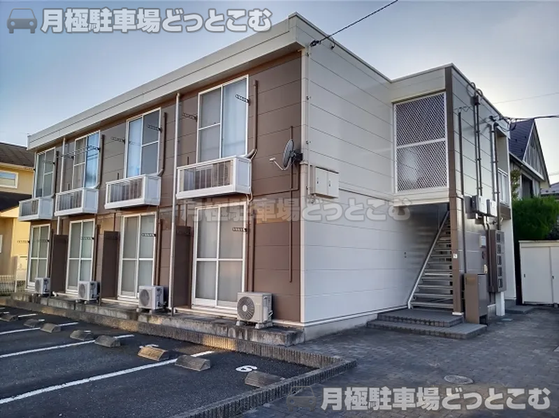 黒川郡大和町吉岡南3－18－2の月極駐車場1