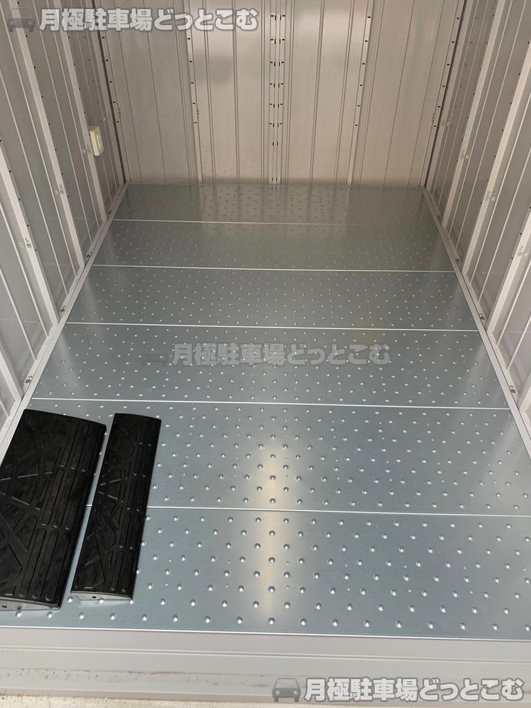 大阪市東住吉区北田辺4-36-8の月極駐車場3