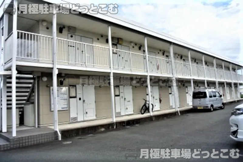 富士市伝法2355－7の月極駐車場1