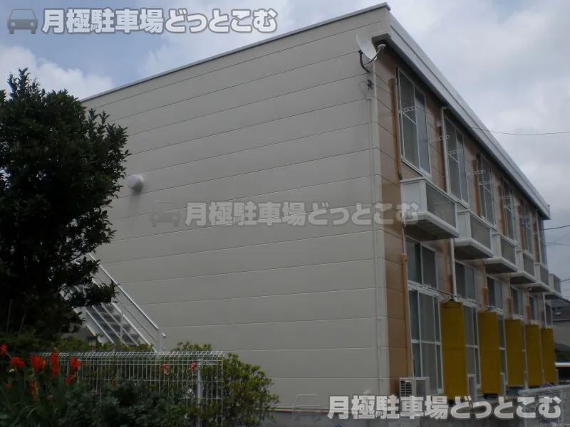 横浜市旭区市沢町1071－10の月極駐車場1