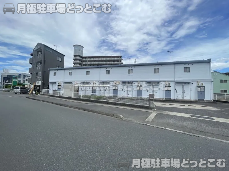 岡山市北区津高五反地243－1の月極駐車場1