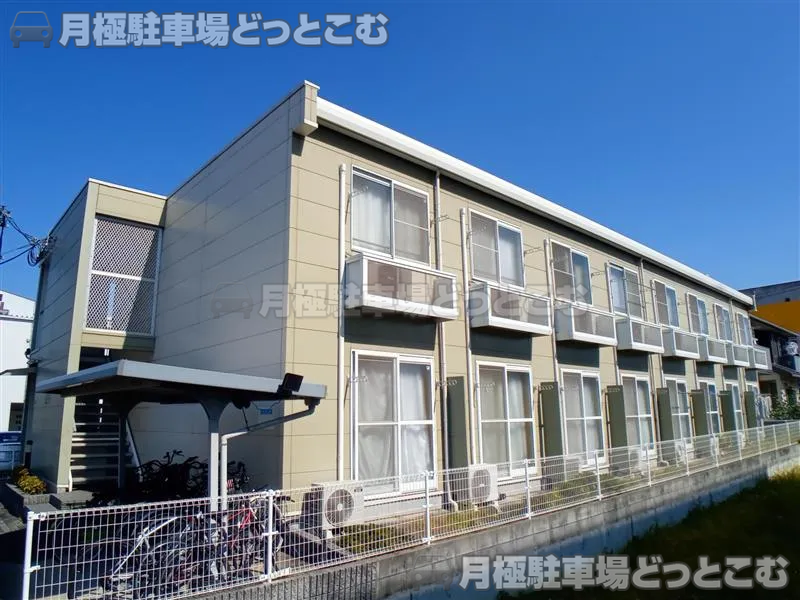 岡山市北区北長瀬表町2－16－33の月極駐車場1