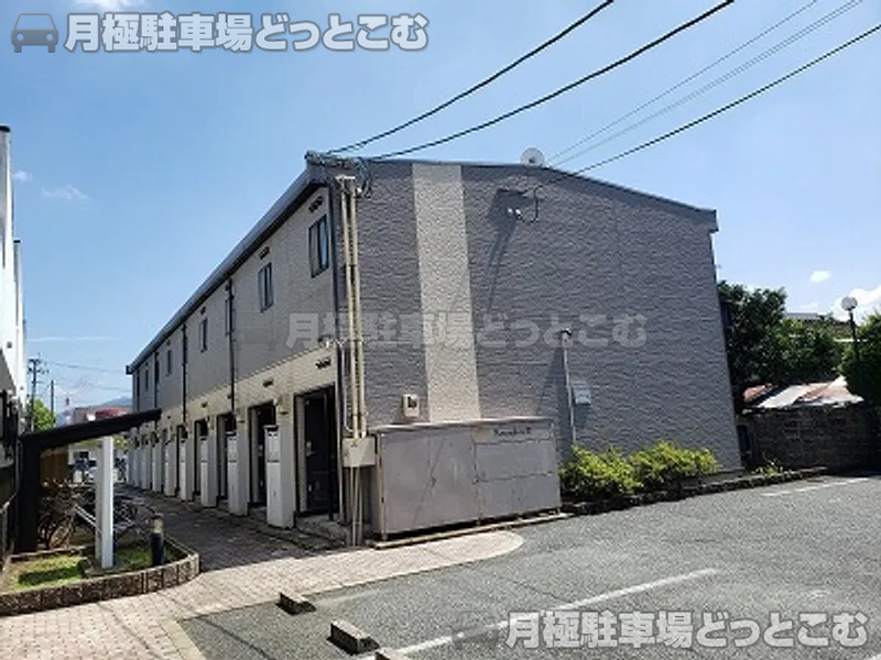 八代市通町6－40の月極駐車場1