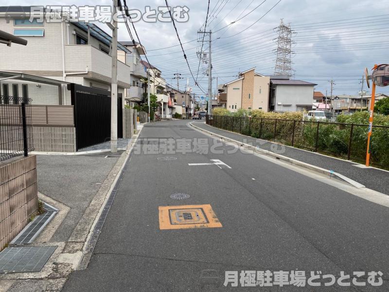 松原市田井城4丁目38番地15の月極駐車場1