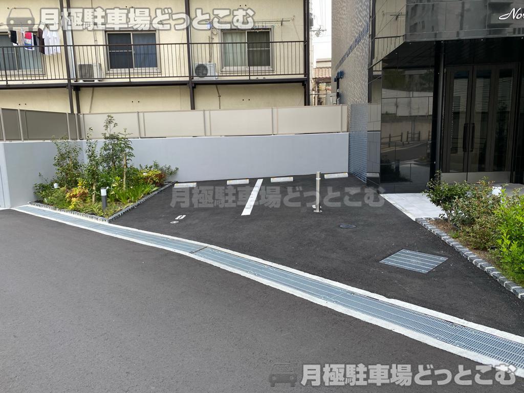 大阪市天王寺区筆ケ崎町4-21の月極駐車場3
