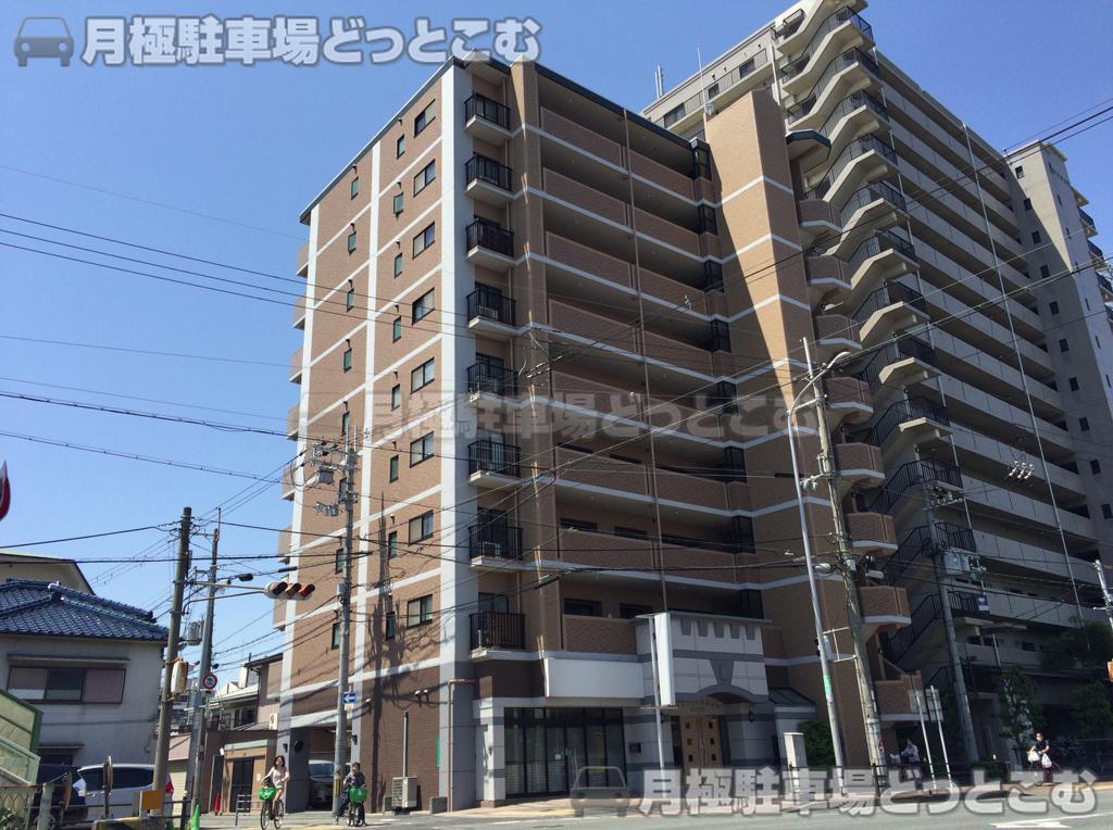 大阪市平野区長吉長原1-1-13の月極駐車場1