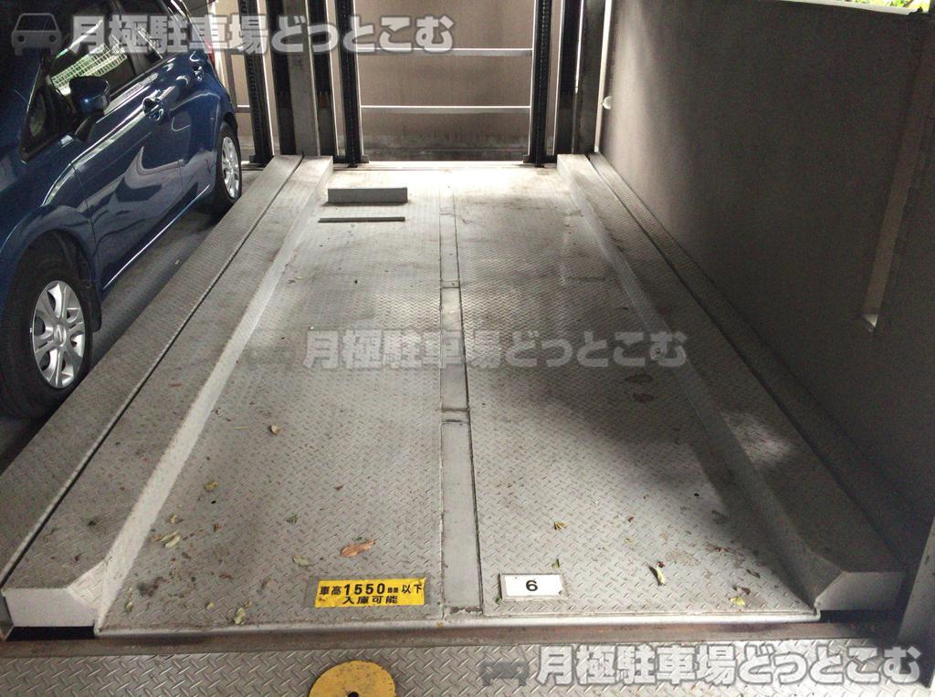 大阪市福島区福島3-6-9の月極駐車場4