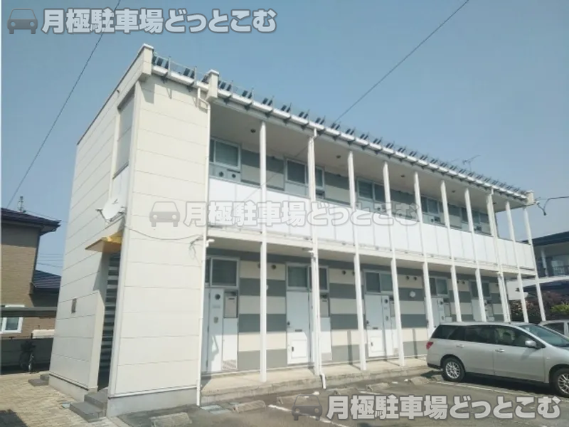 会津若松市御旗町10－24の月極駐車場1