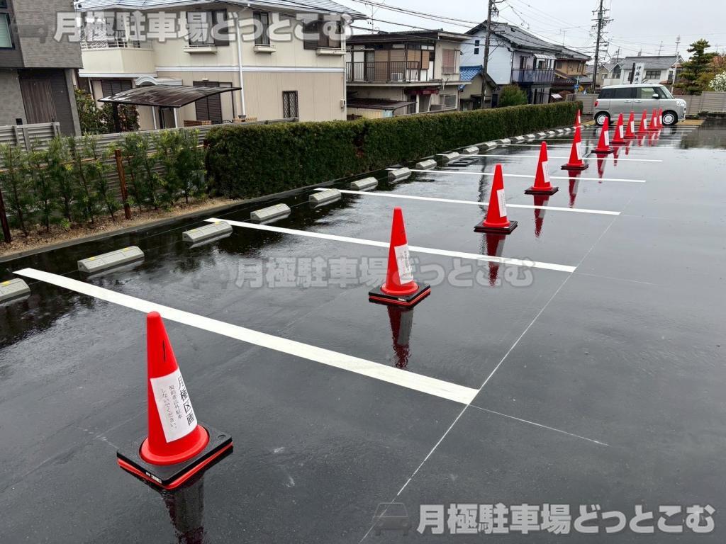 名古屋市緑区八つ松1丁目2017の月極駐車場8