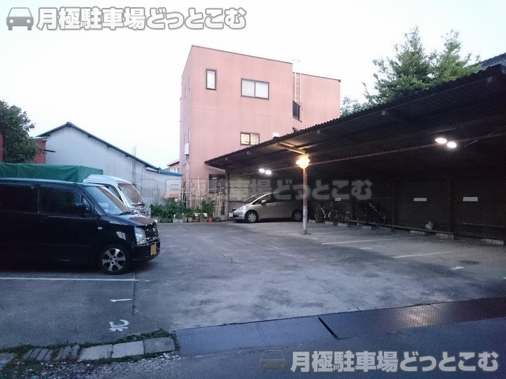 名古屋市西区児玉3丁目3011の月極駐車場1