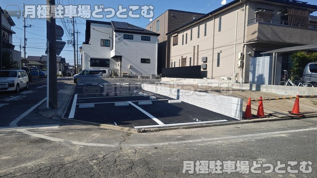 名古屋市瑞穂区柳ケ枝町3丁目10の月極駐車場1