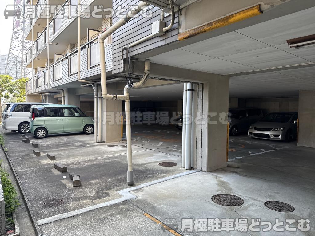 鎌倉市大船4丁目18-6の月極駐車場2