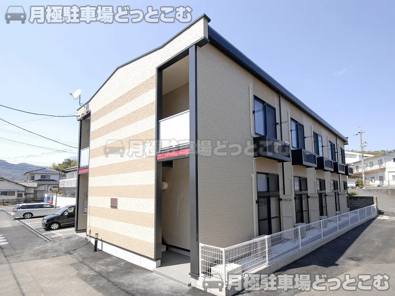 岩国市南岩国町1－9－24－1号の月極駐車場1