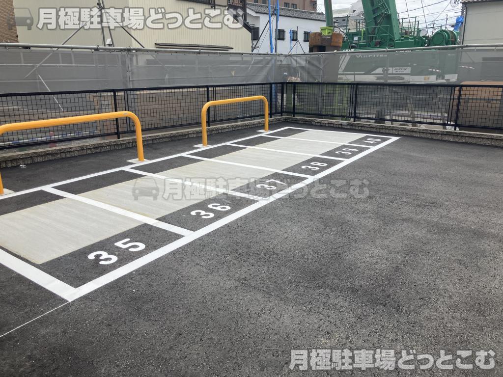 名古屋市西区花の木3丁目1603番5の月極駐車場1