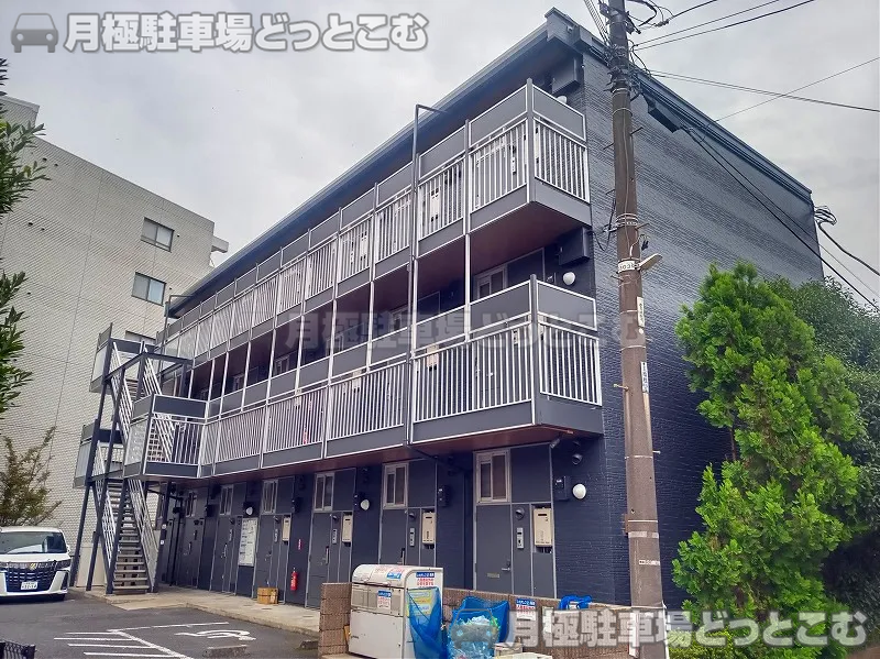 府中市住吉町2－20－16の月極駐車場1