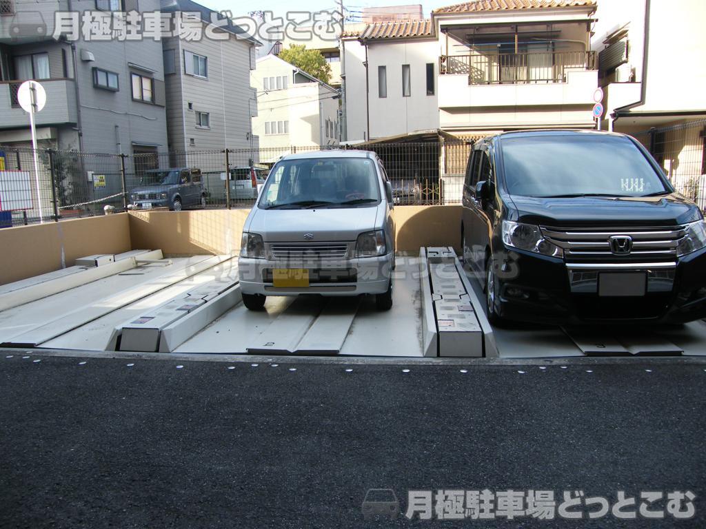 西宮市染殿町10-12の月極駐車場3