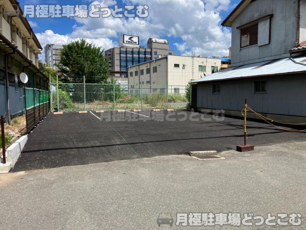 東大阪市森河内東1丁目155-12の月極駐車場1