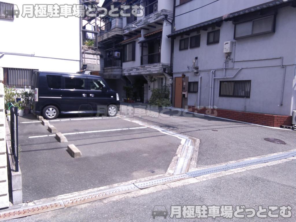 大阪市平野区喜連5丁目10－30の月極駐車場7