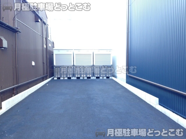 名古屋市千種区今池5丁目813番の月極駐車場2