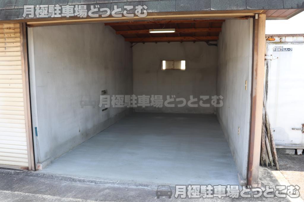 京田辺市興戸北落延39-2の月極駐車場3