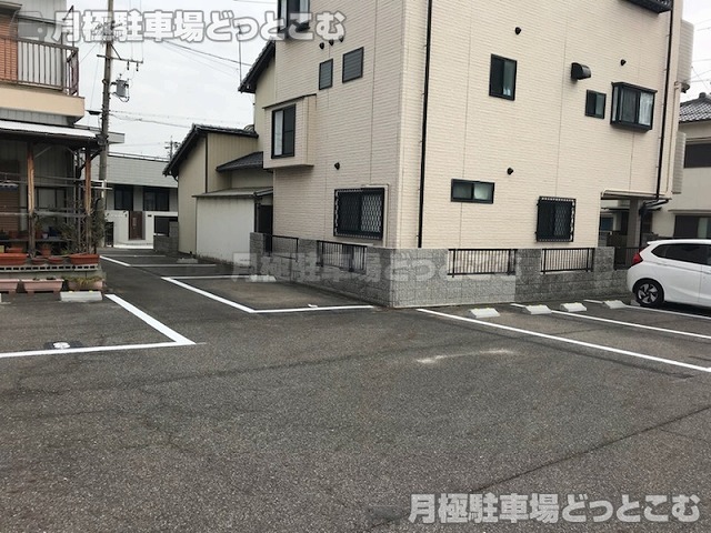 名古屋市南区粕畠町1丁目7-2,8,9-5の月極駐車場7