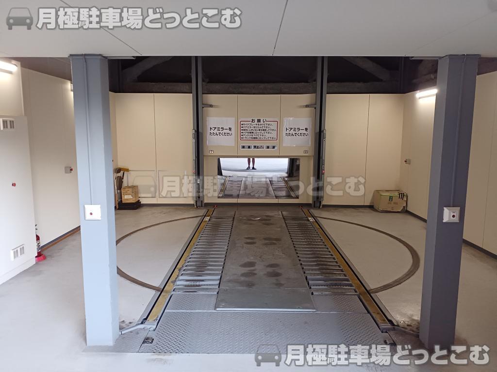 名古屋市中区栄1丁目6の月極駐車場3