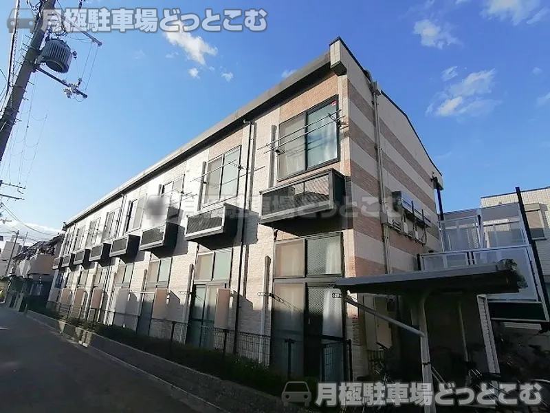 尼崎市次屋1－11－20の月極駐車場1