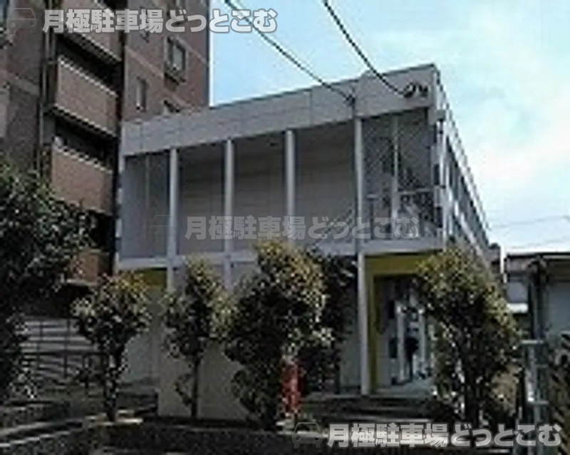 名古屋市中村区岩塚本通3－22の月極駐車場1