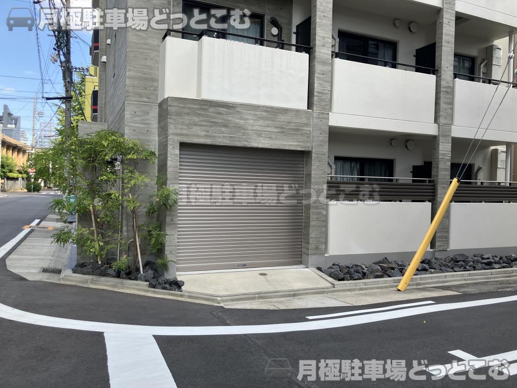 名古屋市中区千代田1丁目13-1の月極駐車場9