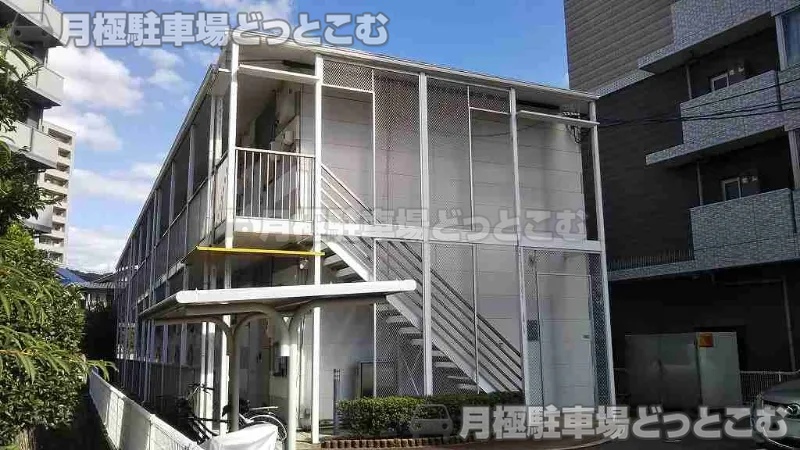 安芸郡府中町浜田本町4－30の月極駐車場1