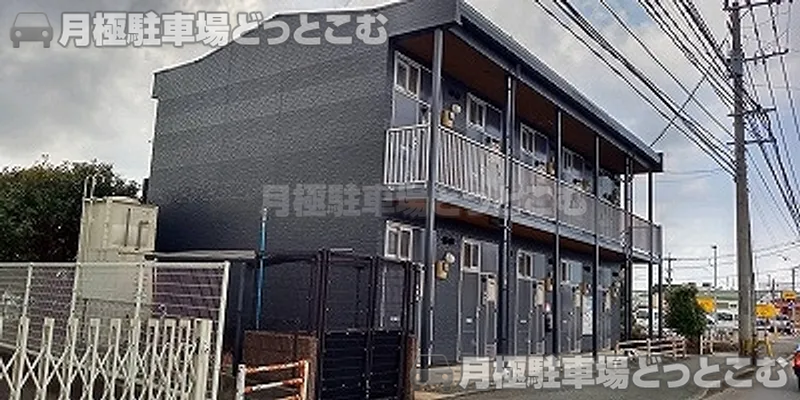 福岡市東区多の津4－1－1の月極駐車場1